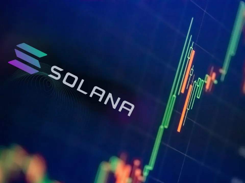 Crypto Price Predictions: Solana, Theta Network, HOOK