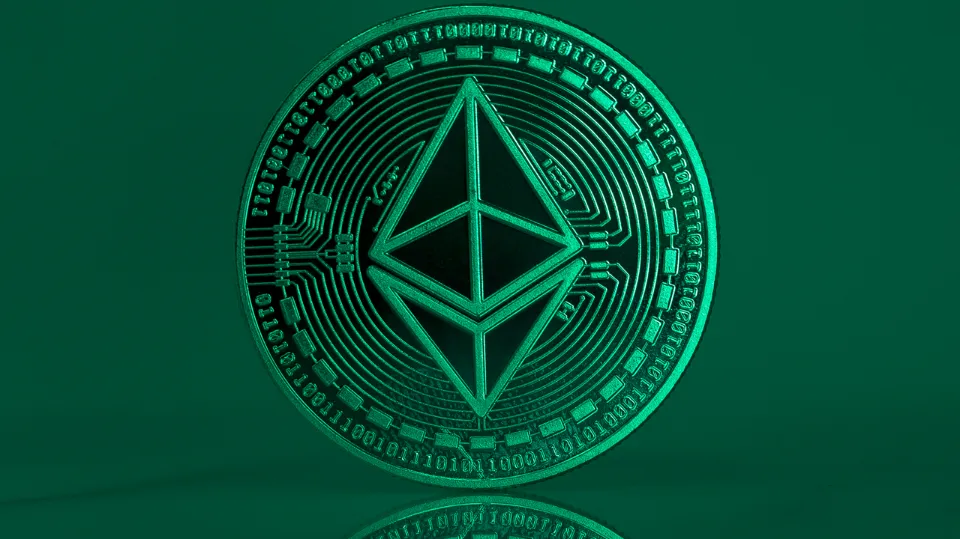 Ethereum Classic's Hashrate and Price Trend Lower After Ethereum PoW to PoS Transition