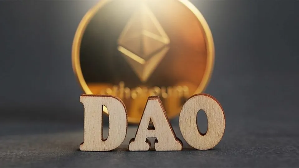 How to Create & Run a DAO - Your Ultimate Guide 2023