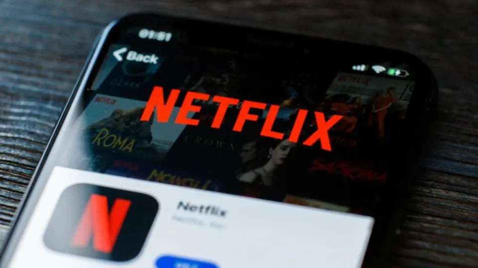 Should I Buy Netflix (NFLX) - Is It A Good Investment?