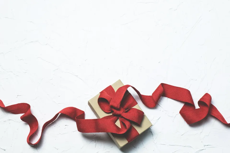 How Does a Gift Card Work - Everything You Should Pay Attention!